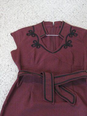 Le Chateau Burgandy Form Fitting Dress